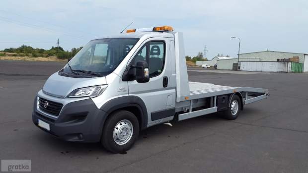 zabieg nawilżający na twarz w Pile