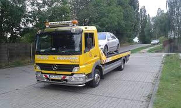 laweta do samochodu we Wrocławiu cena