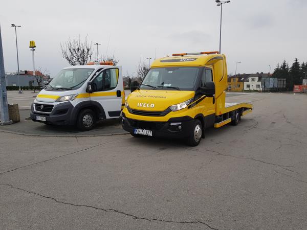 Pila makijaz na randke